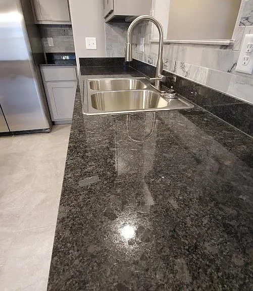2315 W Margaret St — Photo 18