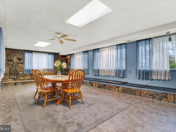 3404 Washington Ave, Brookhaven, PA 19015