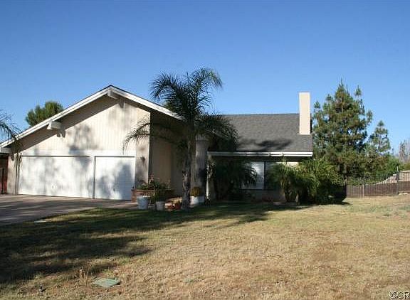 2nd image of 1850 Parkridge Ave