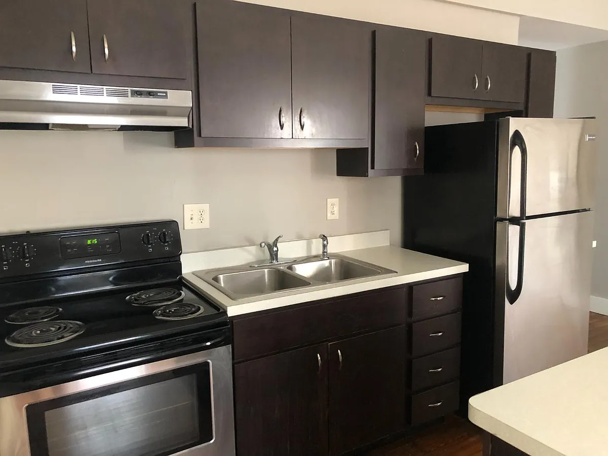 Unit Photo - 1641 Sycamore St #226