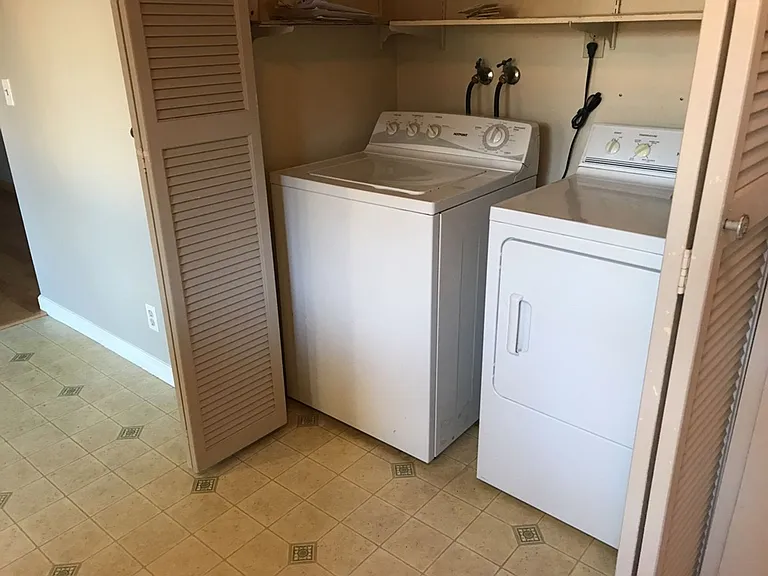 2152 Bella Casa St — Photo 3