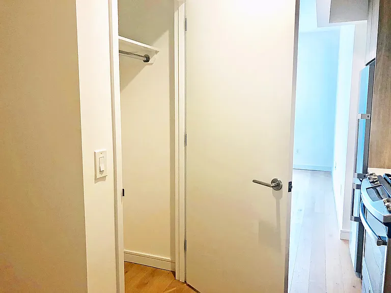 42-20 24th St #43G — Photo 5
