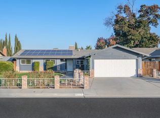 915 Fordham Ave, Clovis, CA 93611