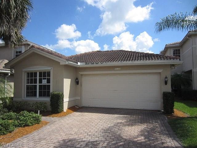 1st image of 10441 Carolina Willow Dr