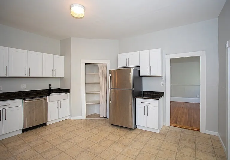 224 Prospect St #3 — Photo 8