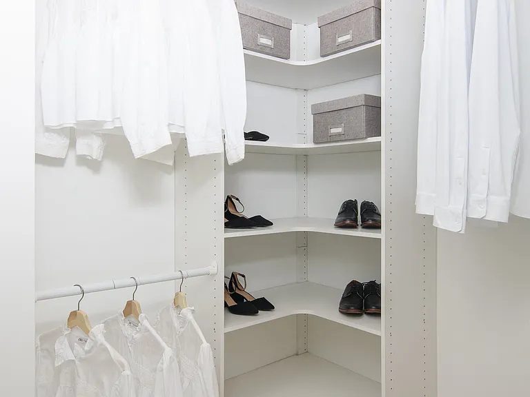 Rittenhouse Hill Walk In Closet