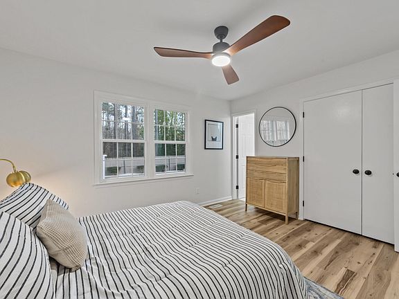 4th image of 606 Hobson Wood Ct