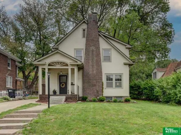 111 S 50th St, Omaha, NE 68132