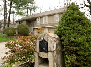 4126 E Whitehall Dr, Springfield, MO 65809