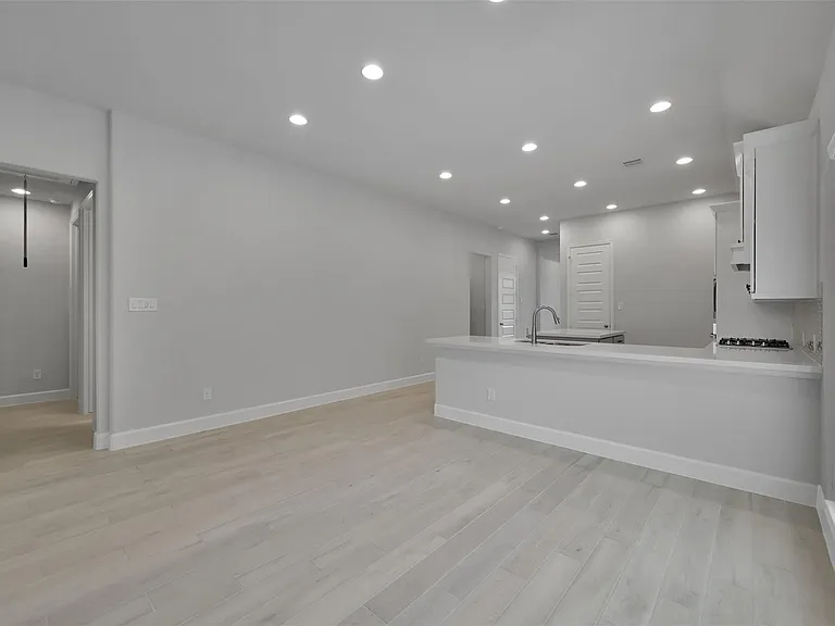 15715 Autumn Sun Ct — Photo 10