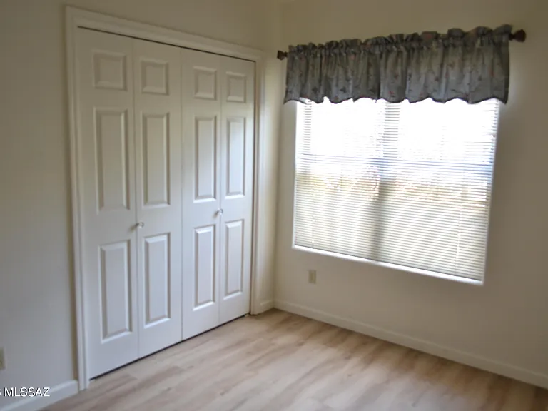 5376 N Calle Del Rocio — Photo 14