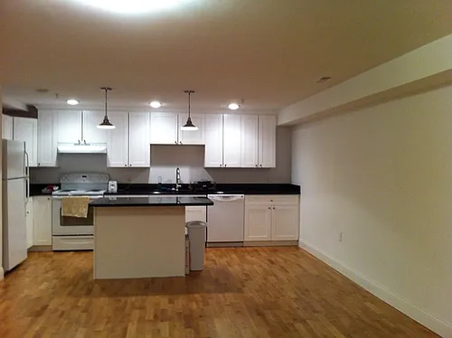 43 Lancaster St #1 Photo 1