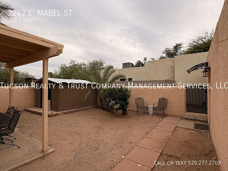 2242 E Mabel St — Photo 17
