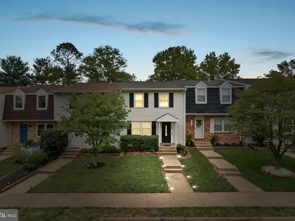 105 Nottoway St SE, Leesburg, VA 20175