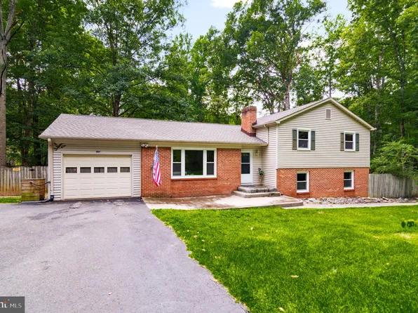 2567 Garrisonville Rd, Stafford, VA 22556