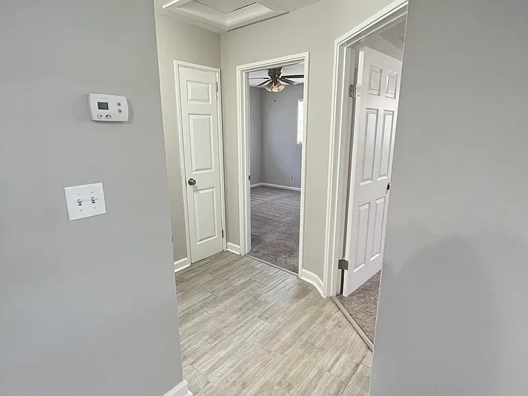 4708 Leila Ave — Photo 10