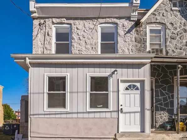 525 Bailey St, Camden, NJ 08102