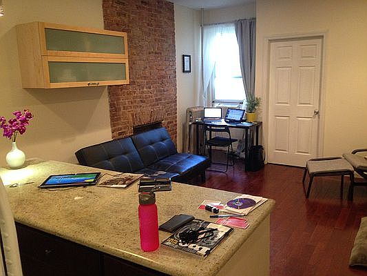 2nd image of 647 Prospect Pl APT 11