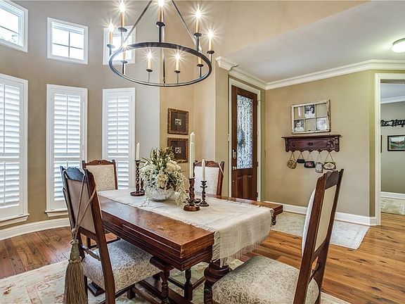 5th image of 1131 Saddlebrook Dr