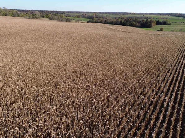 52A Scarlet Ave, Bloomfield, IA 52537