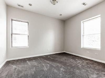 3rd image of 6926 S Jeffery Blvd #3