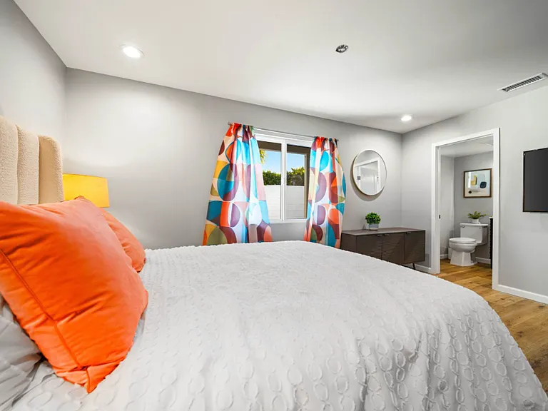 2745 N Kitty Hawk Dr — Photo 13