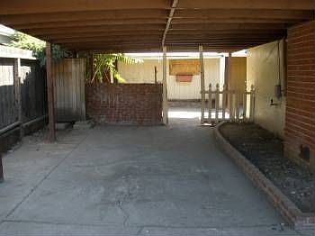 4th image of 10100 Sylvandale Ave