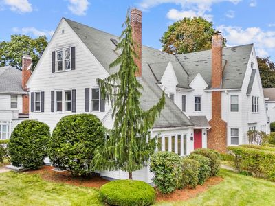 1955 Chapel Street, New Haven, CT, 06515