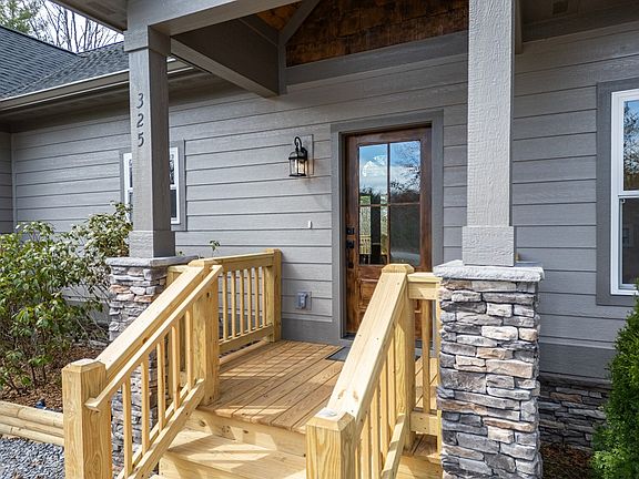 3rd image of 325 River Mountain Rd