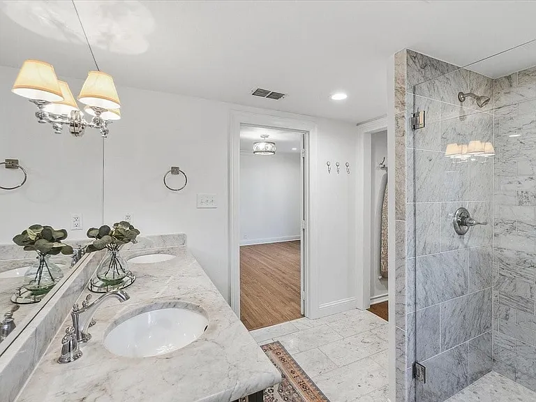 329 Eastwood Ave — Photo 29