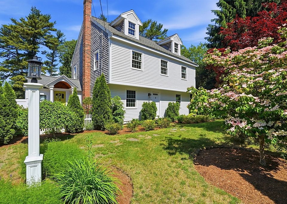 1st image of 26 Acorn St