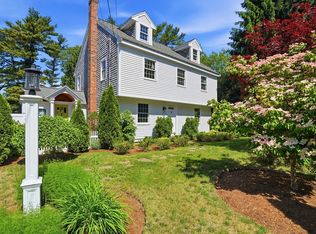 26 Acorn St, Duxbury, MA 02332