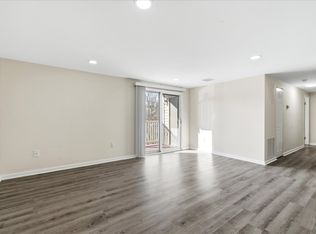 819 Stratford Way #E, Frederick, MD 21701