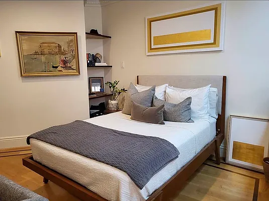 Rented by Frank Valvo Real Estate | media 3