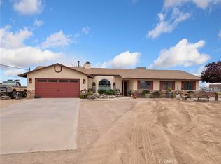 10373 Columbine Rd, Oak Hills, CA 92344