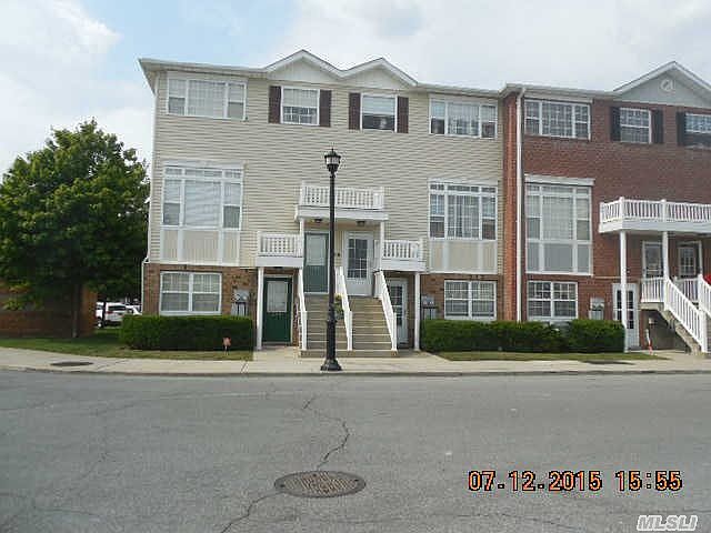 2nd image of 125-199 Surf Dr #35