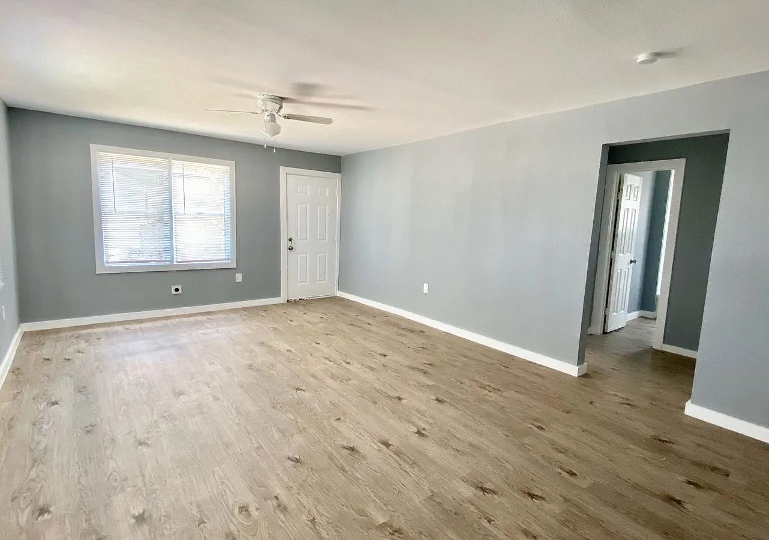 $0 First Month's Rent / $0 Deposit at Move-in — Photo 3