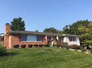 2670 Beechmar Dr, Cincinnati, OH 45230