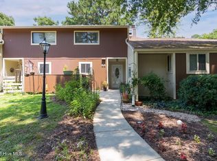 88 Quarterdeck Townes, New Bern, NC 28562