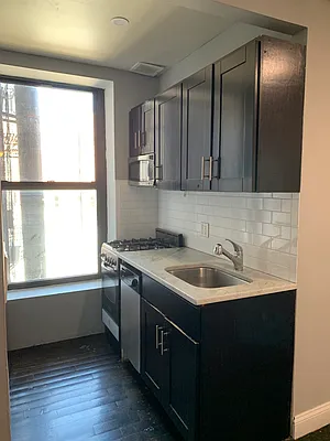 Rented by Trion Real Estate Management | media 4