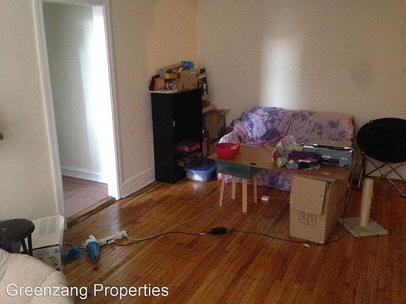 3rd image of 4807 Pine St Unit B1