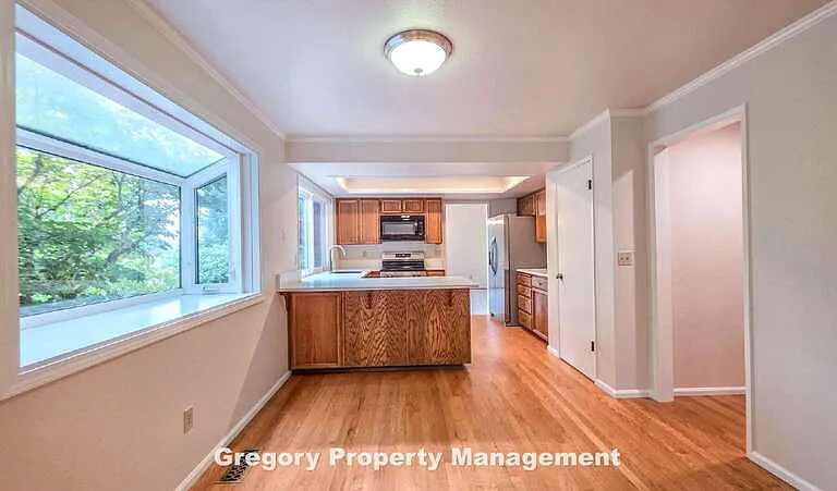16316 NE 46th Ct — Photo 20