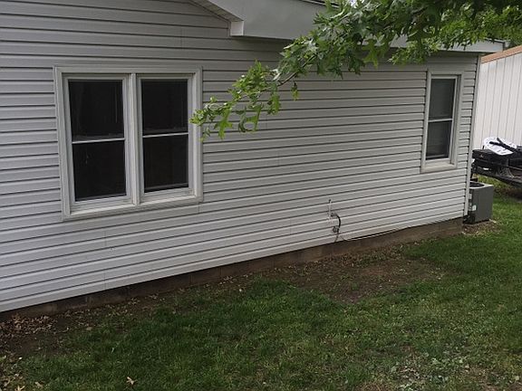 4th image of 1724 Brenda Dr
