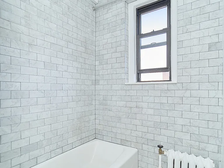 600 W 111th St #12B2 — Photo 12