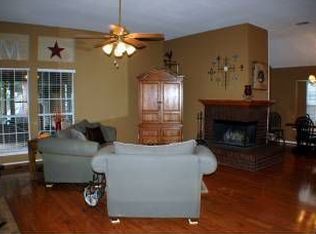 2074 Briarcliff Rd, Lewisville, TX 75067