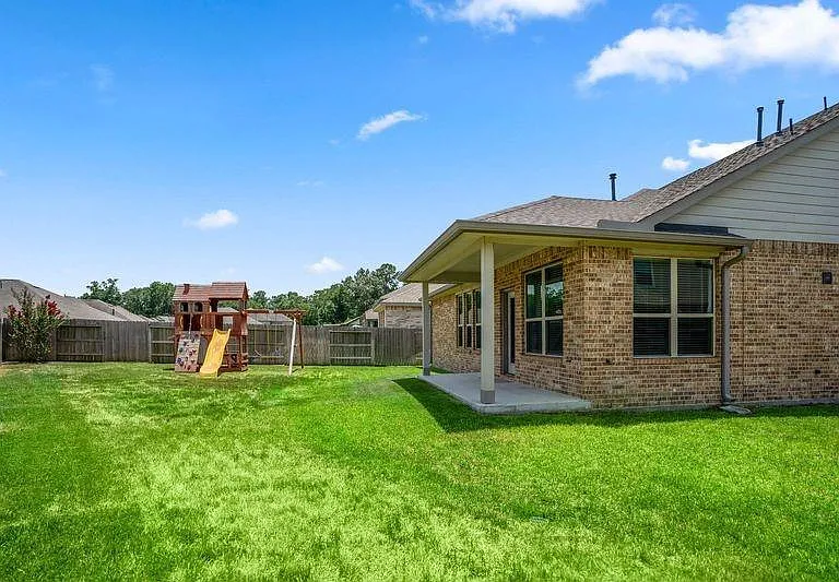 4411 Mimic Dr — Photo 37