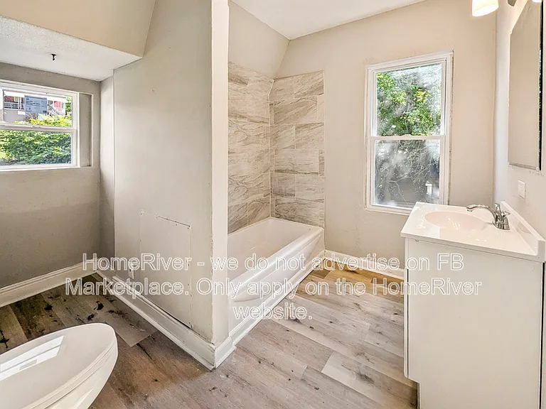 542 Broadway Ext — Photo 14
