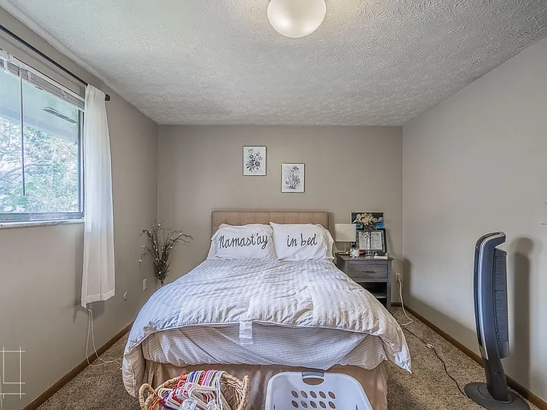 1120-1134 Apollo Pl. — Photo 26