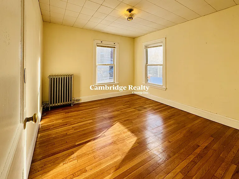 113 Lanark Rd — Photo 7