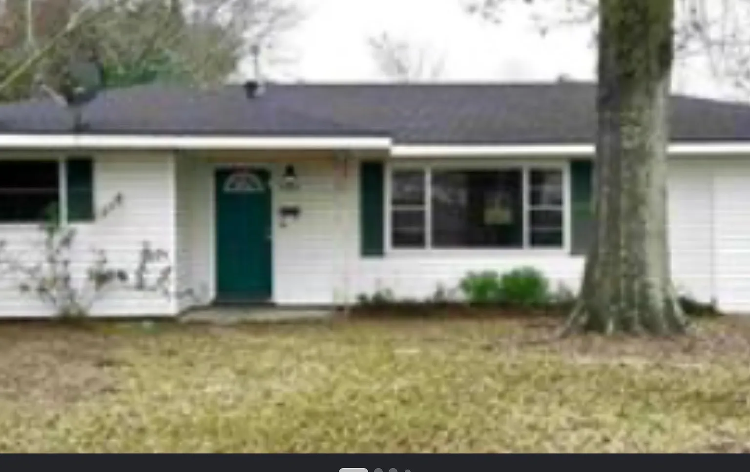 3 bed, $1,385 — Photo 1